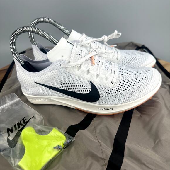Nike ZoomX Dragonfly 2 Prototype Track Spikes White HF7644-900 Mens Size 5/ 6.5W - Picture 1 of 10